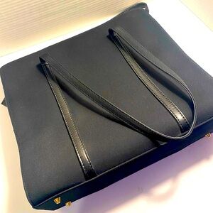 Vintage large Valarie Stephans black shoulder bag. No scratches or stains